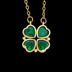☘️EMERALD GREEN☘️ 18k Plated Heart Necklace 2 Way Hearts